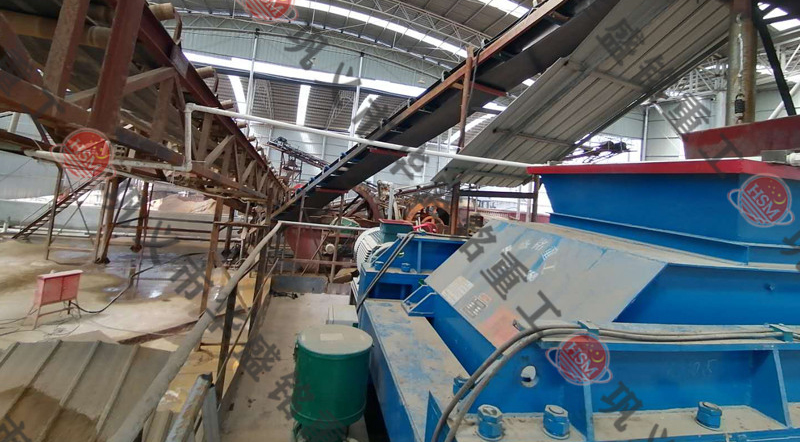 ʯ�ϏS��ɰ�C(j��)�����F(xi��n)��(ch��ng)