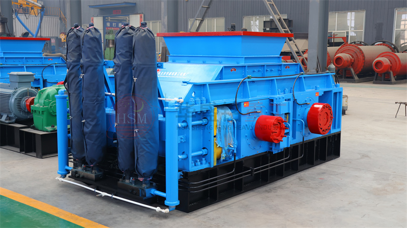 一臺(tái)大型對(duì)輥破碎機(jī)需要多少錢(qián)